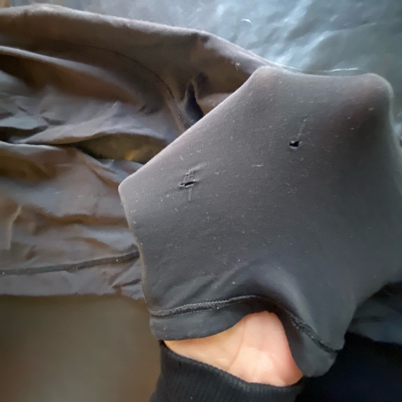 Lululemon High Waist Crops - Picture 9 of 10